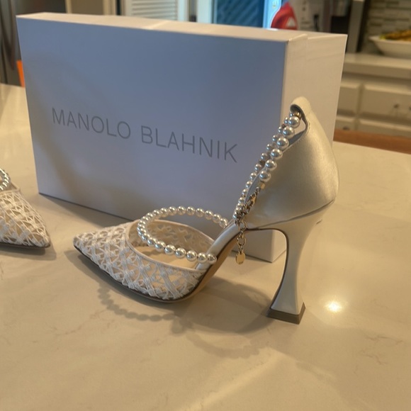 Manolo Blahnik wedding shoes. They are brand new! The original price is $1,245.